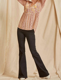 Andree By Unit - Shimmery Floral Paisley Embroidered Top