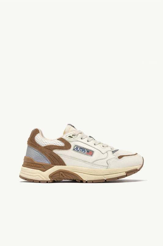 Autry - Women's Hyperway Low Sneaker