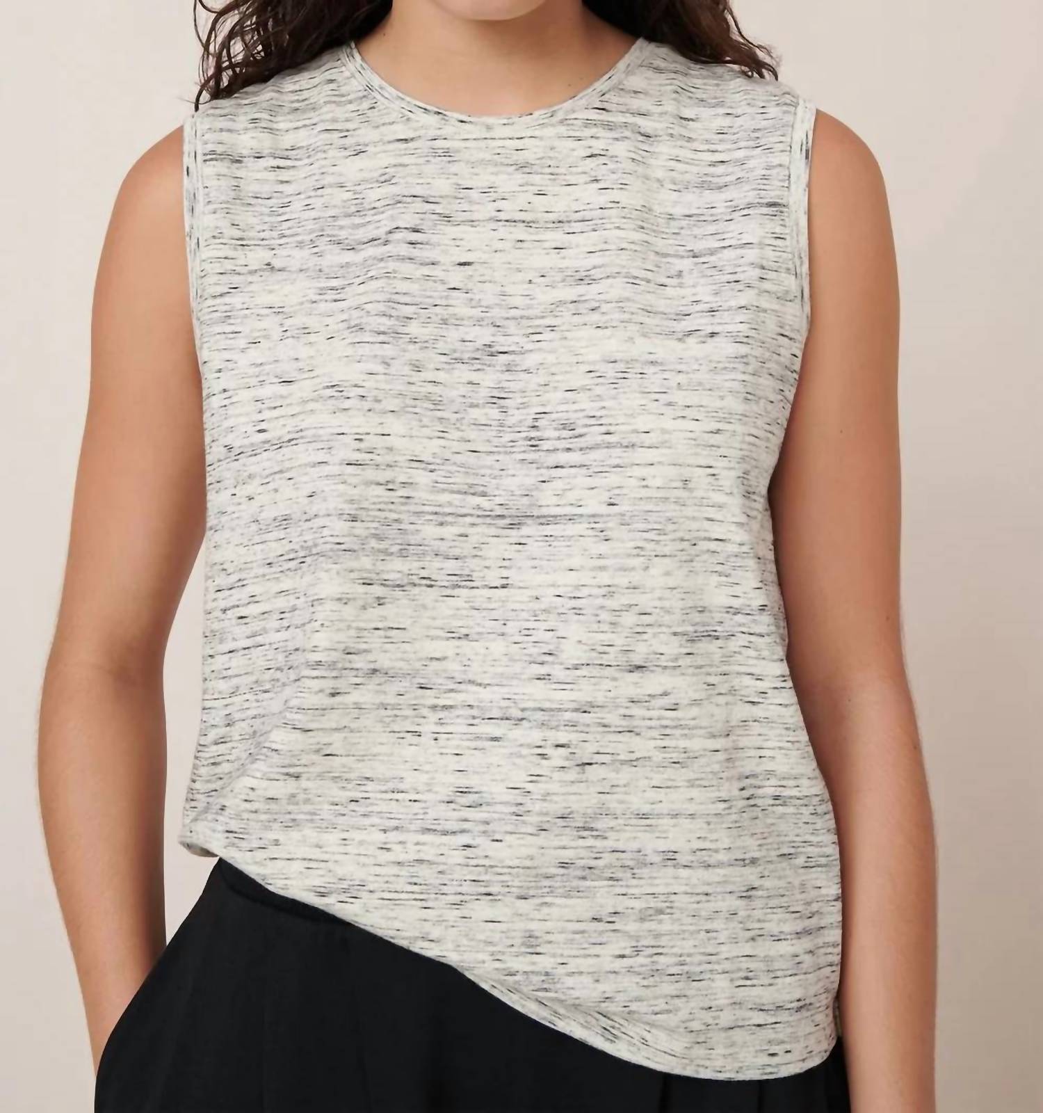 Kowtow - Sleeveless Singlet Top