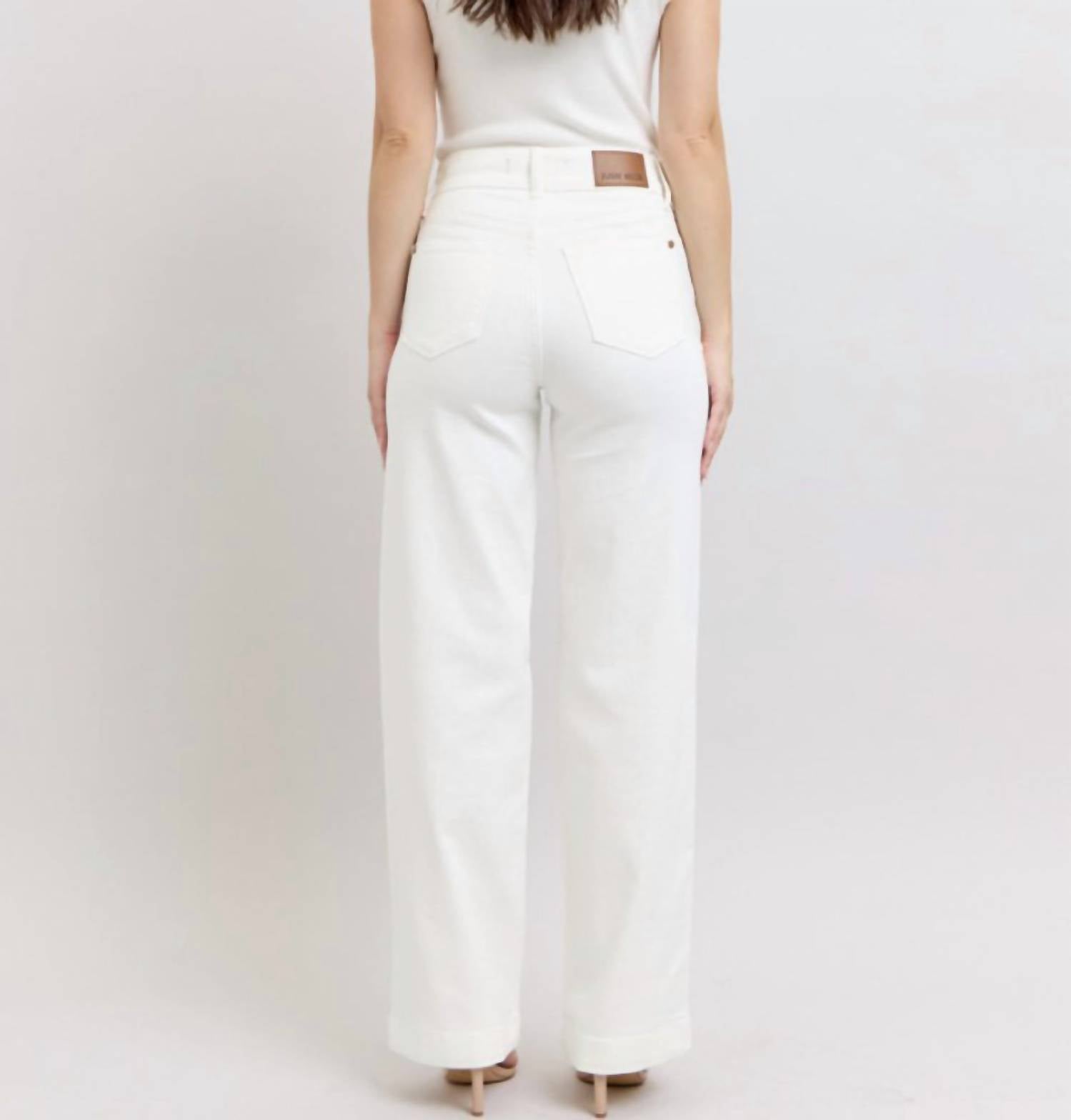 Judy Blue - High Rise Double Button With Coin Pocket Embroidery Jeans
