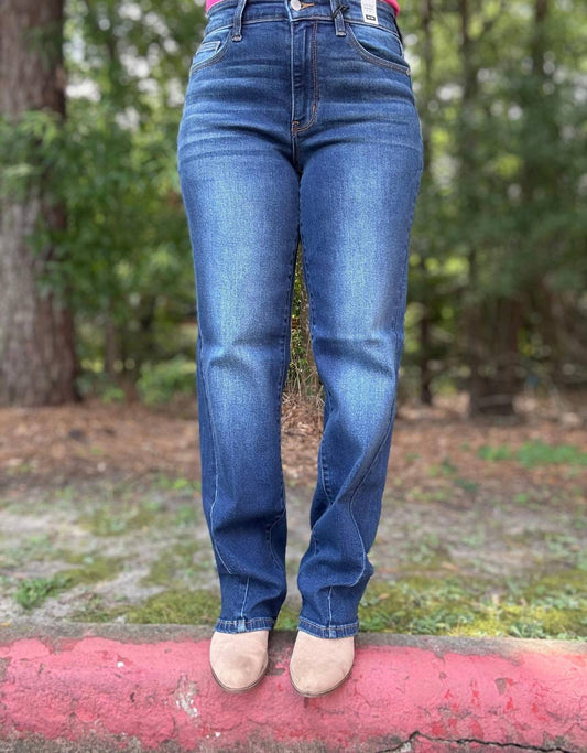 Judy Blue - Colette Mid-rise Straight Leg Denim Jeans