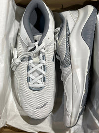 Nike - Men's Legend Essential 3 Trainers Shoe