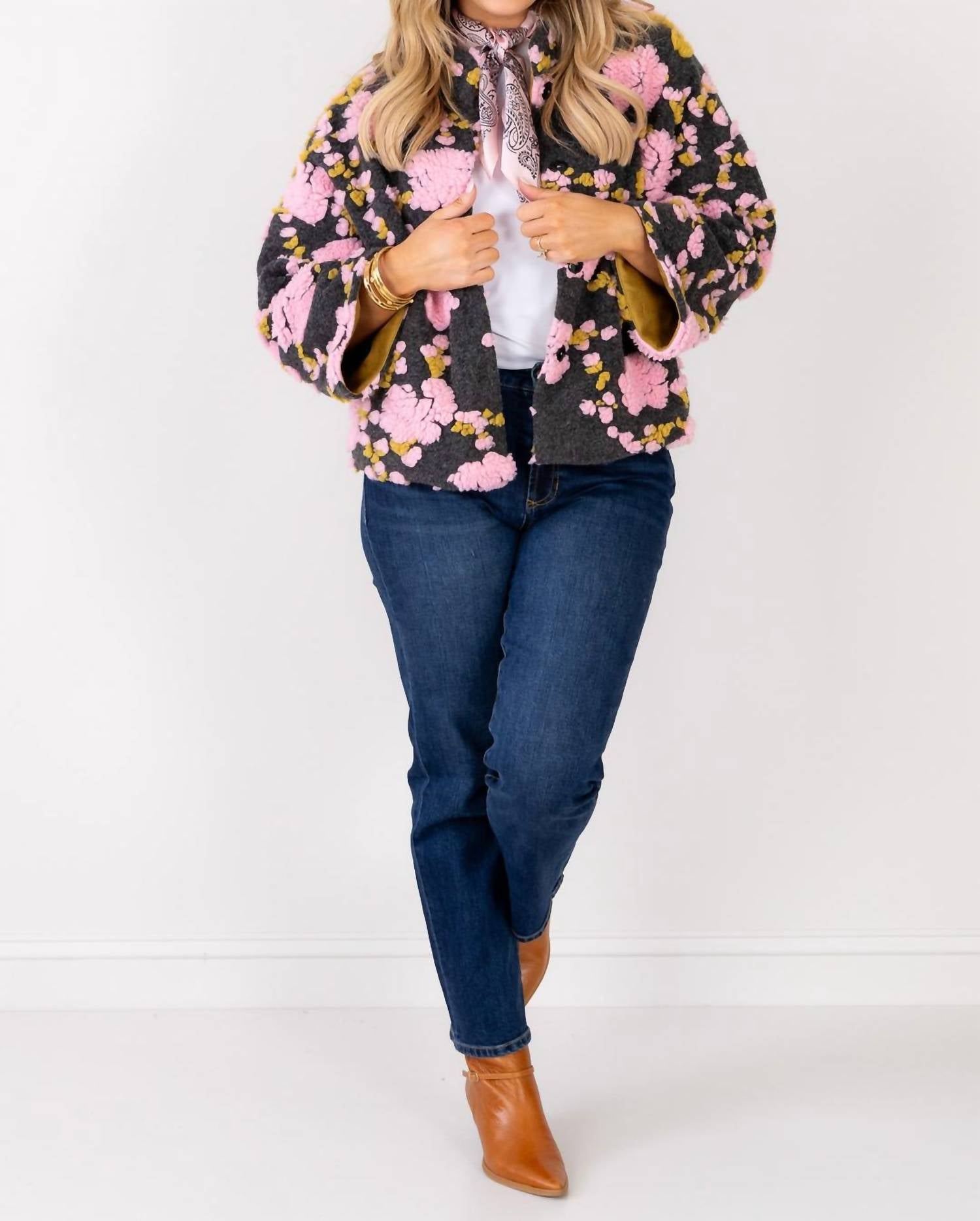 Ivy Jane - Puff Floral Jacket