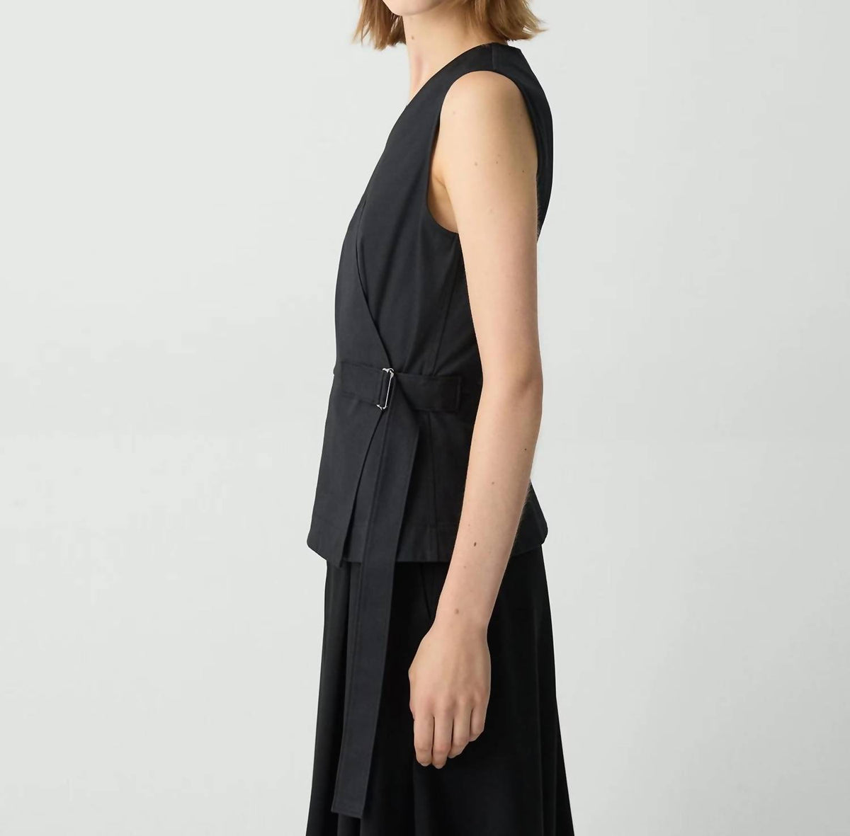 Theory - Women's Sleeveless Wrap Top