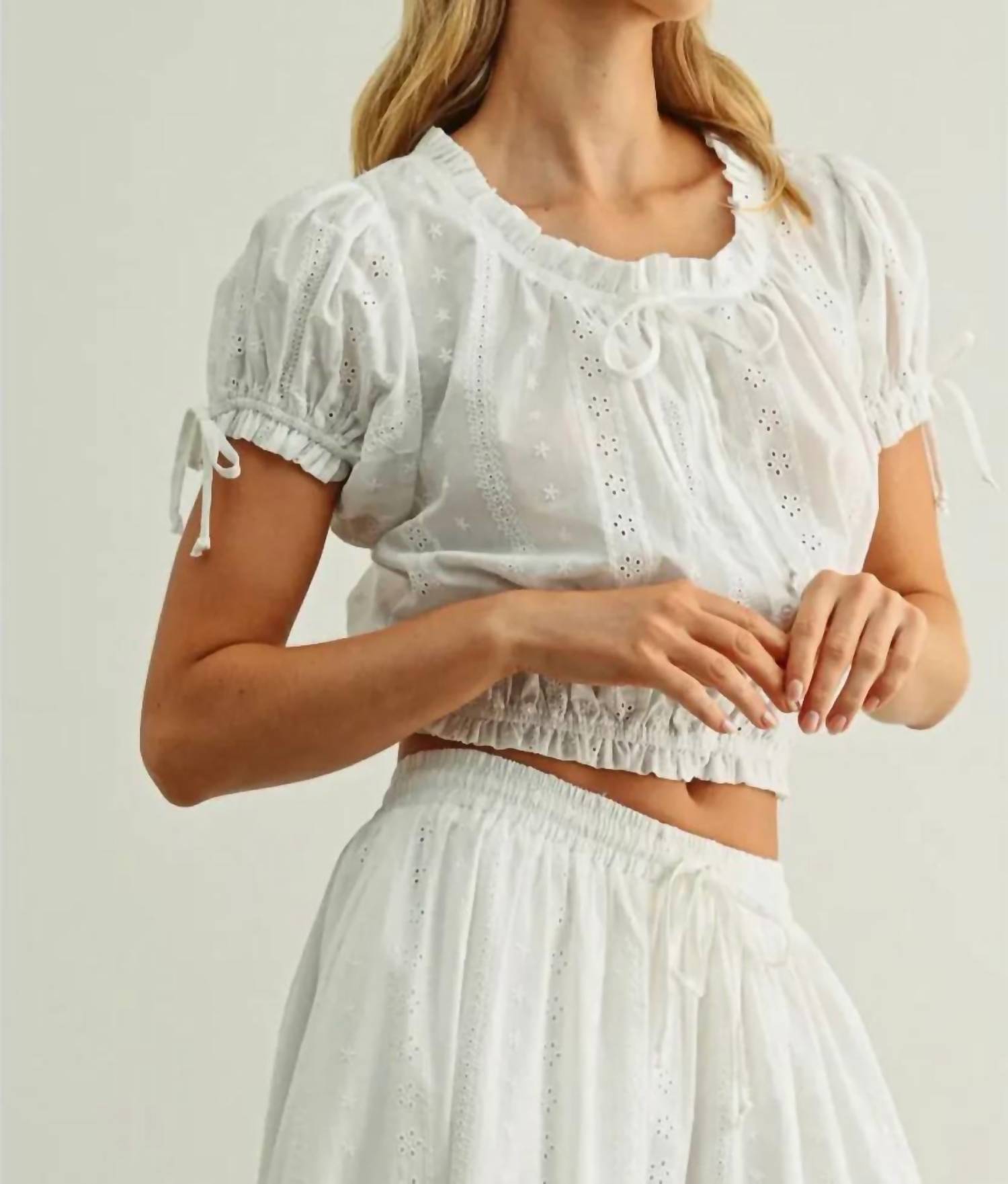 Miou Muse - Embroidered Peasant Top