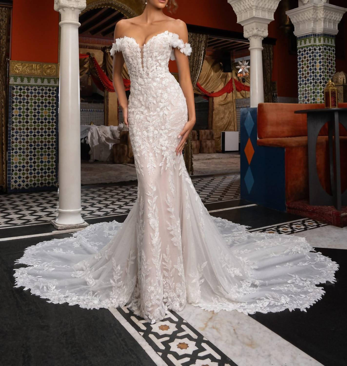 Kitty Chen Couture - Ada Train Wedding Dress