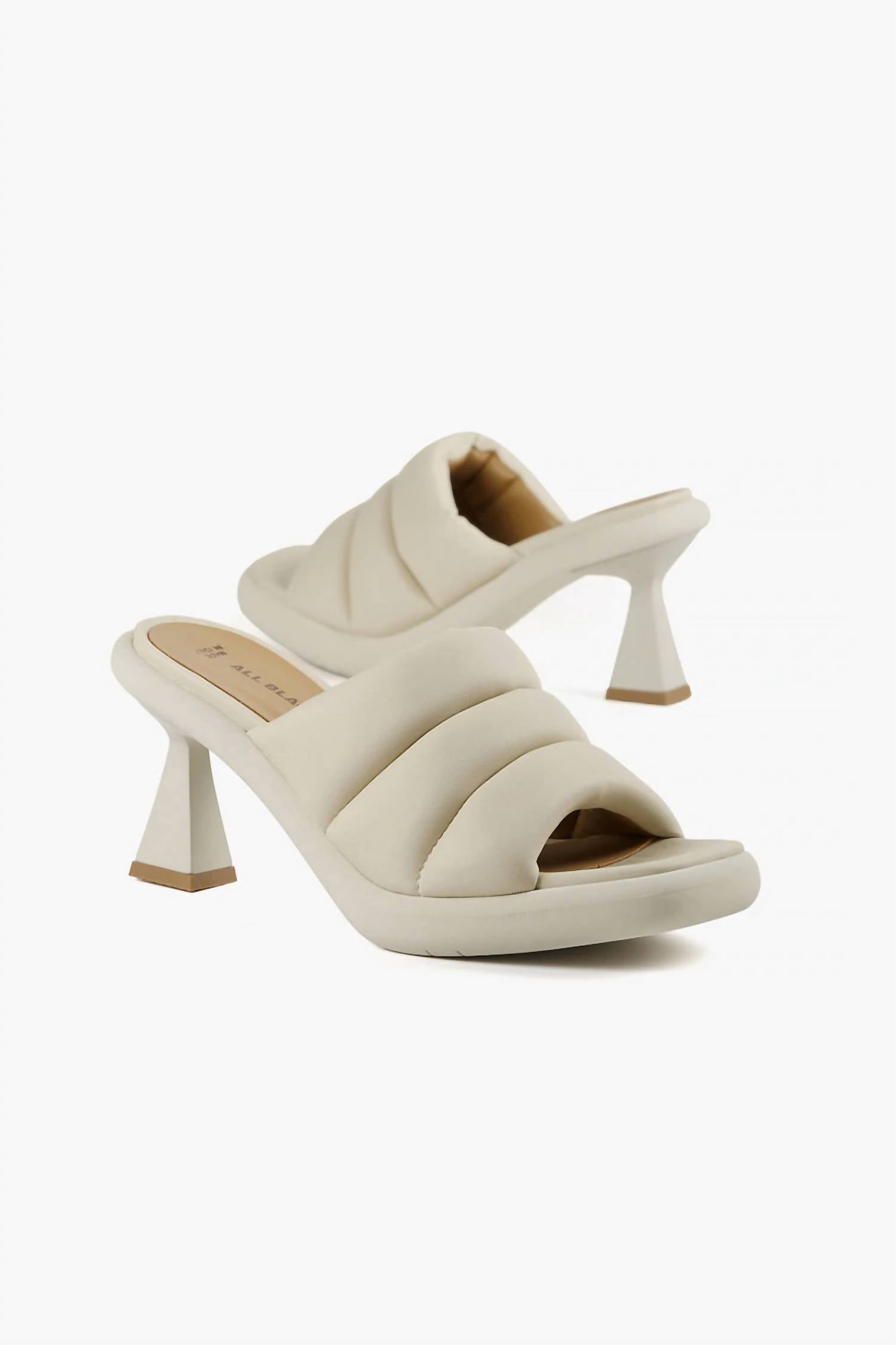 All Black - Women's Molto Bella Heels