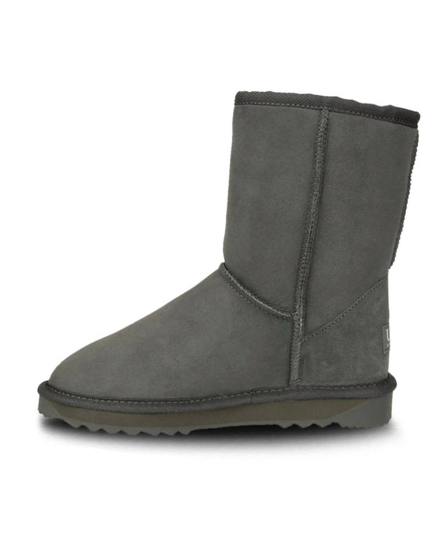 Ugg - Women's Classic Short Boot