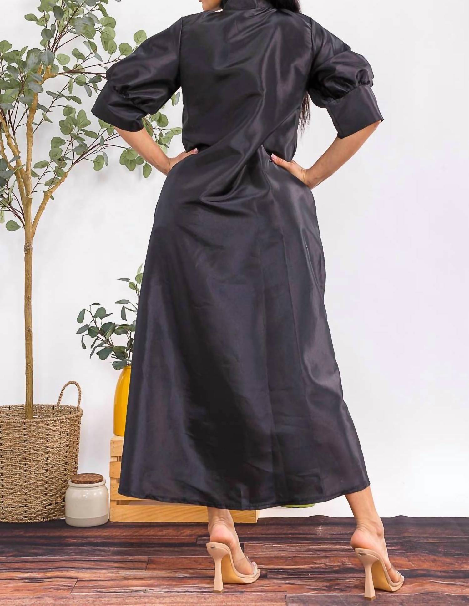 Karen T Design - Button-Down Midi Dress