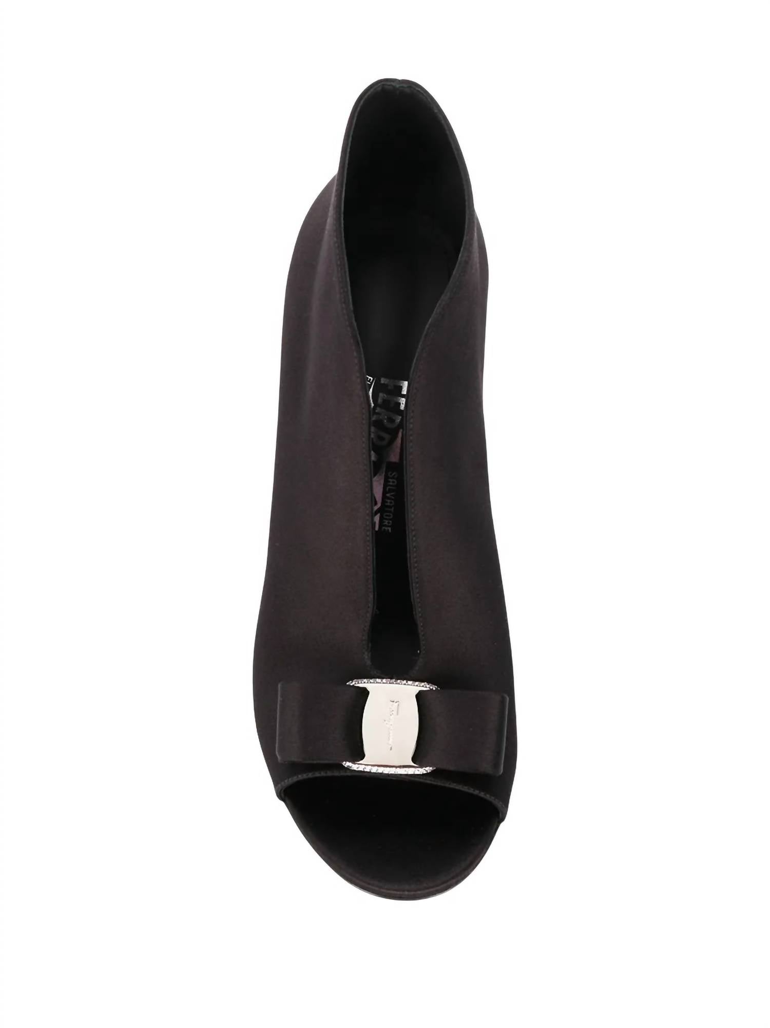 Salvatore Ferragamo - Women's Vara Bow Pumps