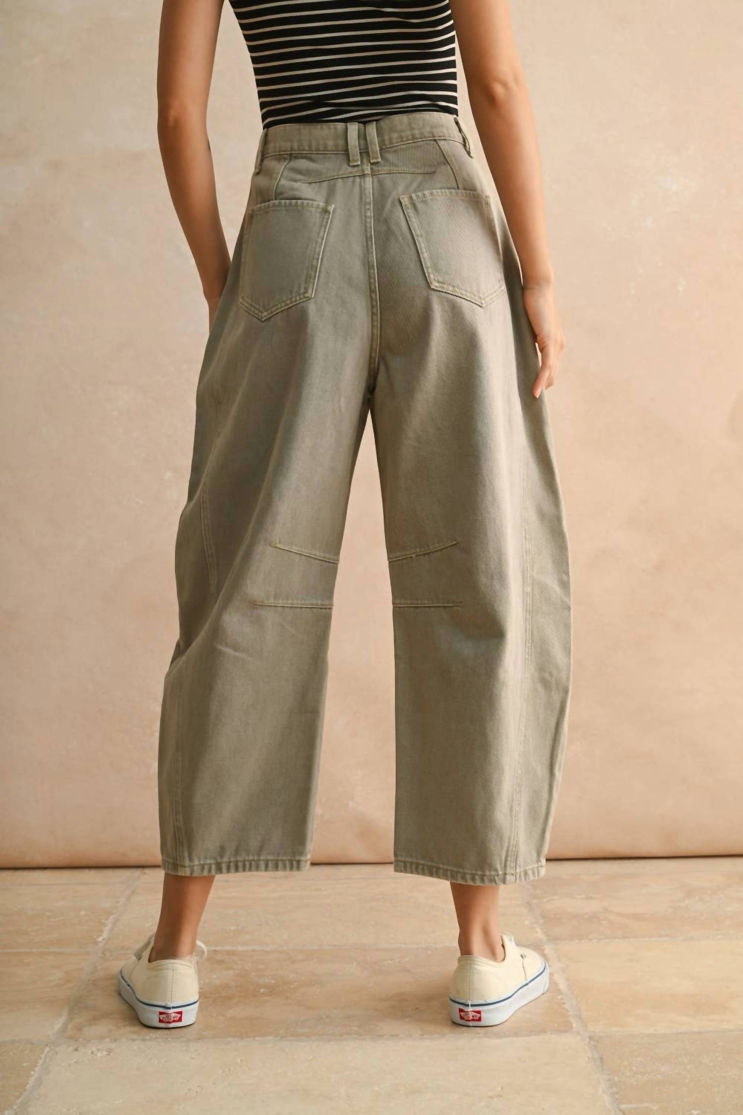 Miou Muse - Bailey High Rise Barrel Pant