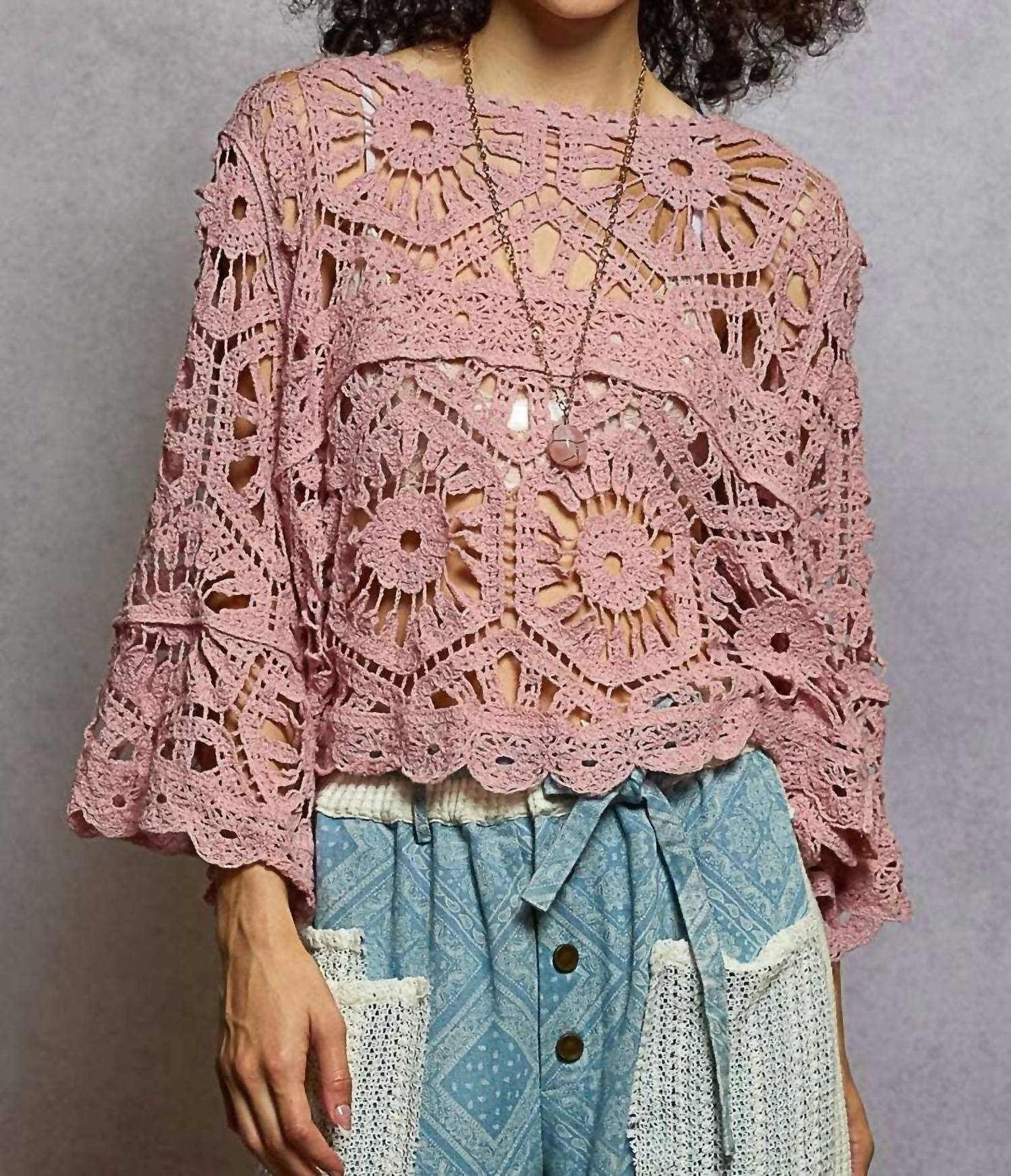 Pol - Round Neck Crochet Cropped Top