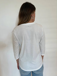 Suzi Roher - Val 3/4 Sleeve V-neck Tee