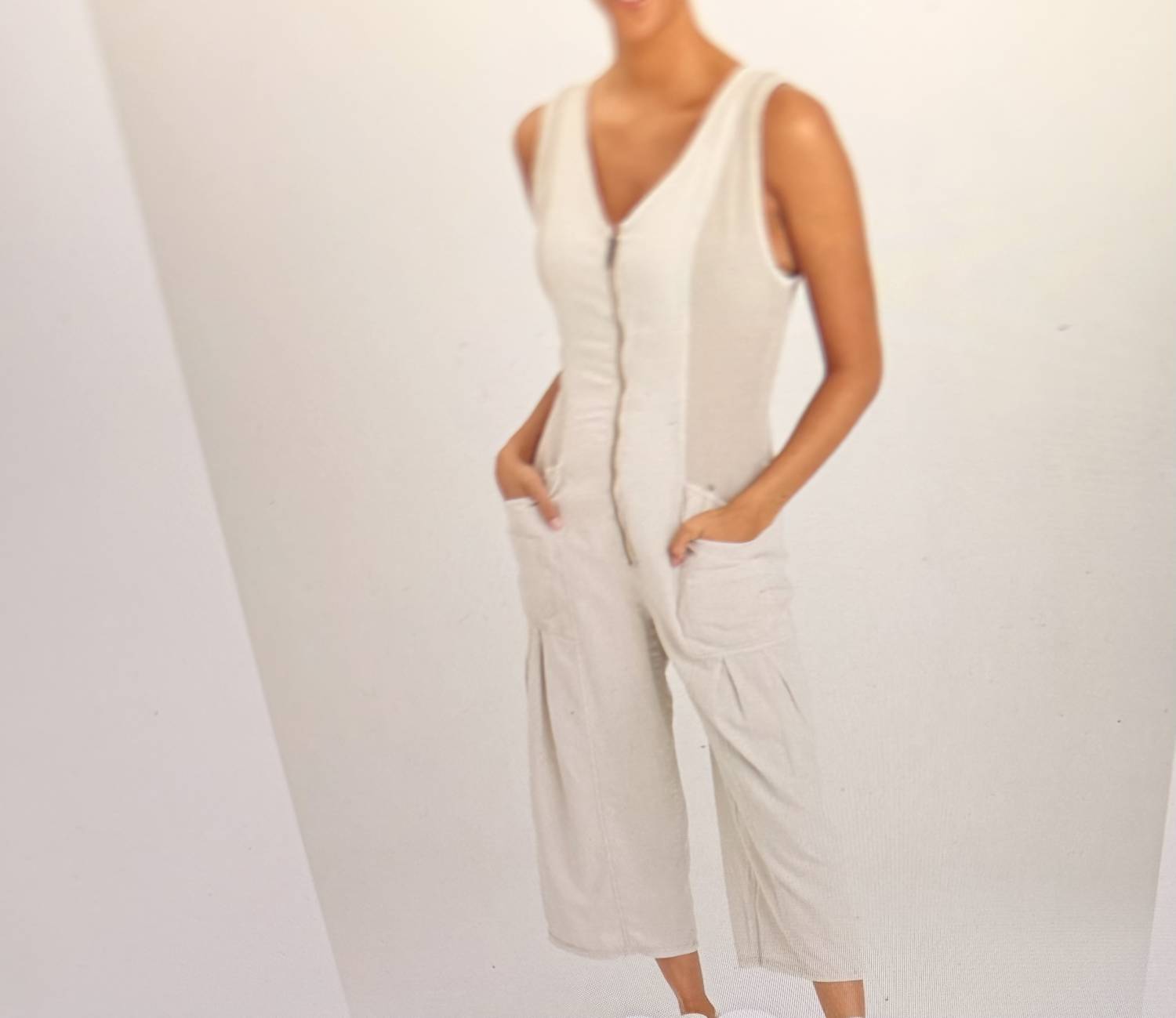 Wearables - Linen Macgowan Wide leg Cargo Pants
