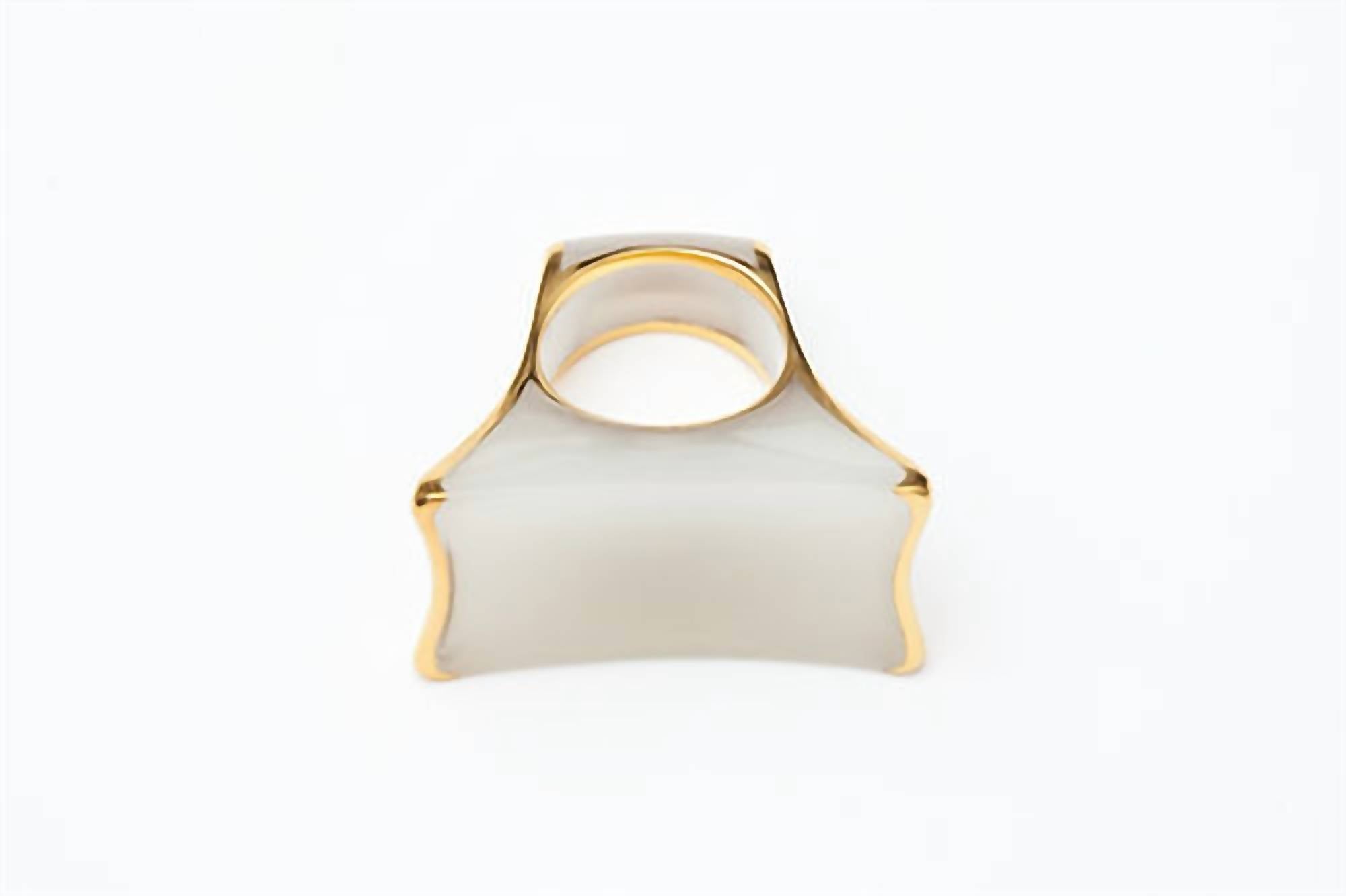 Avenue Chic - Women's Geometric Ring