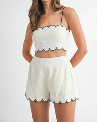 Mable - Sleeveless Crop Top With Open Back Lace And Shorts Set