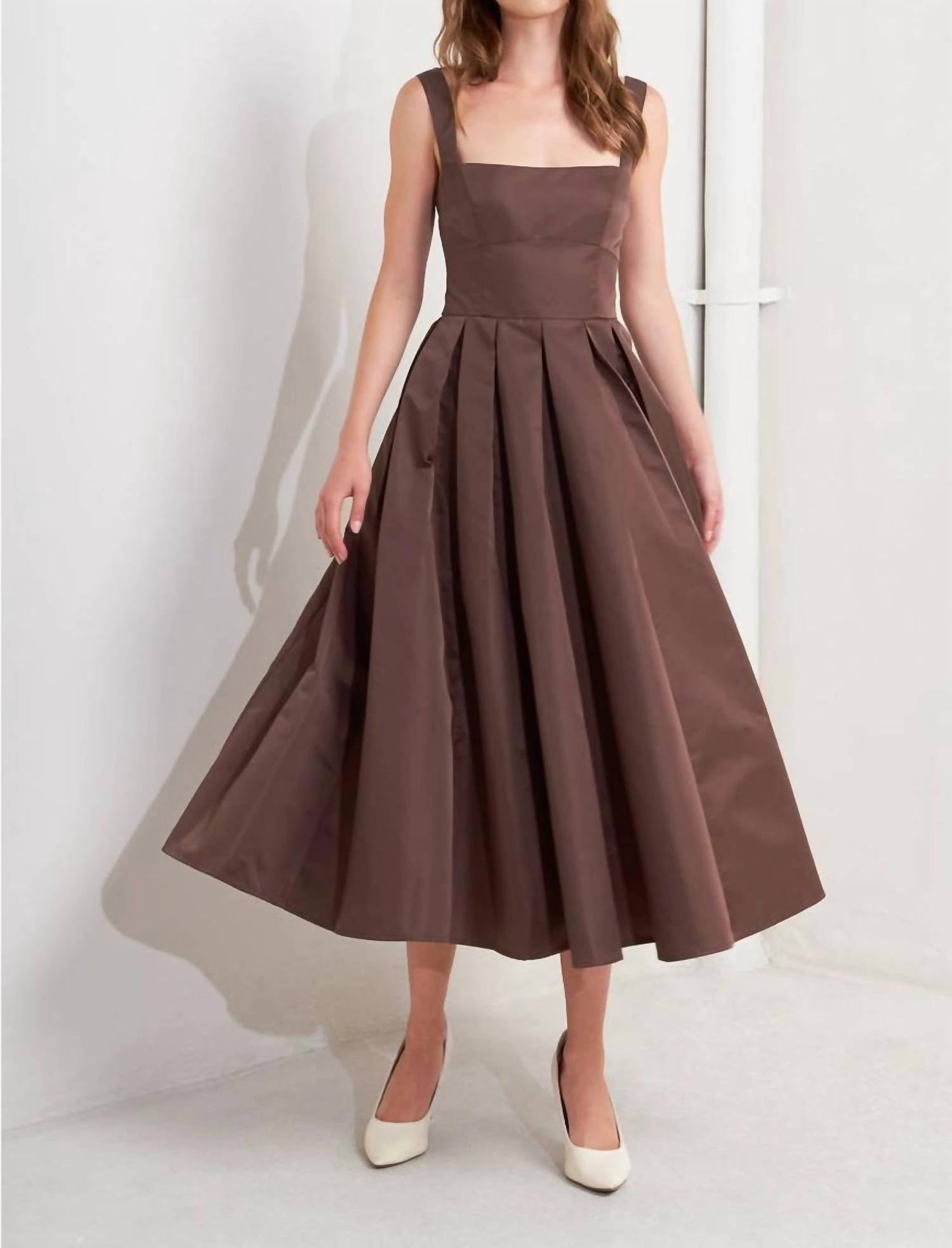 Flying Tomato - Sleeveless Midi Dress