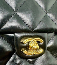 Chanel - Preloved Quilted Lambskin Flap Bag With Gold Top Handle And Crossbody Chain