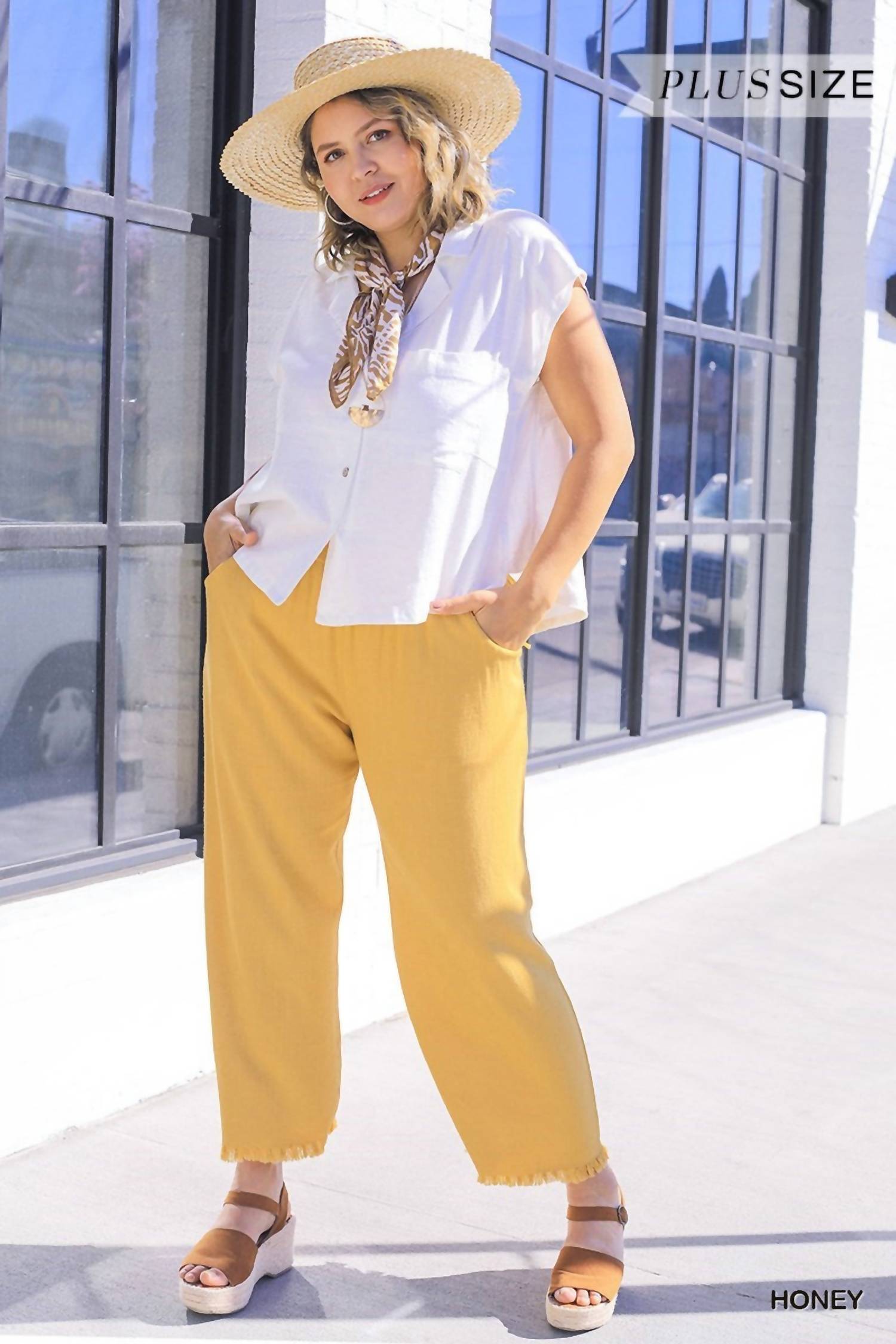 Umgee - Wide Leg Linen Pant - Plus