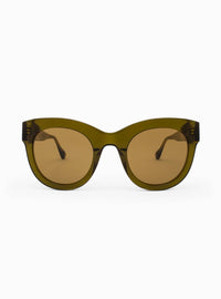 Aperçu Eyewear Women's Le Chat Cat-eye Sunglasses in noix - women's accessory - detail view