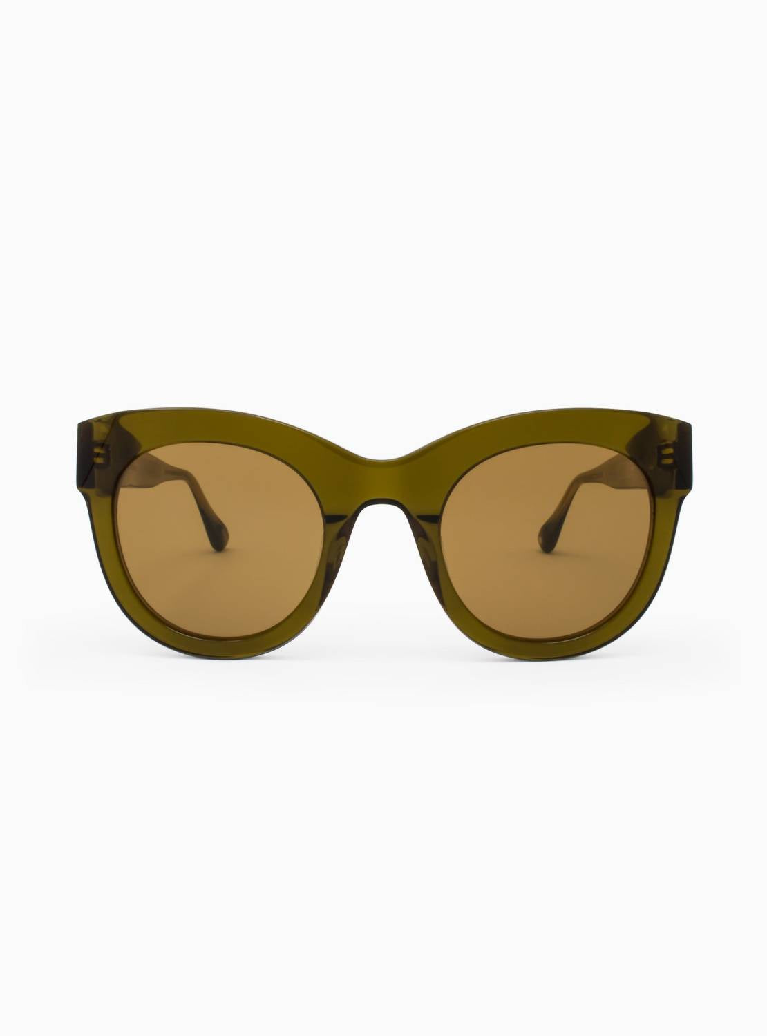 Aperçu Eyewear Women's Le Chat Cat-eye Sunglasses in noix - women's accessory - detail view