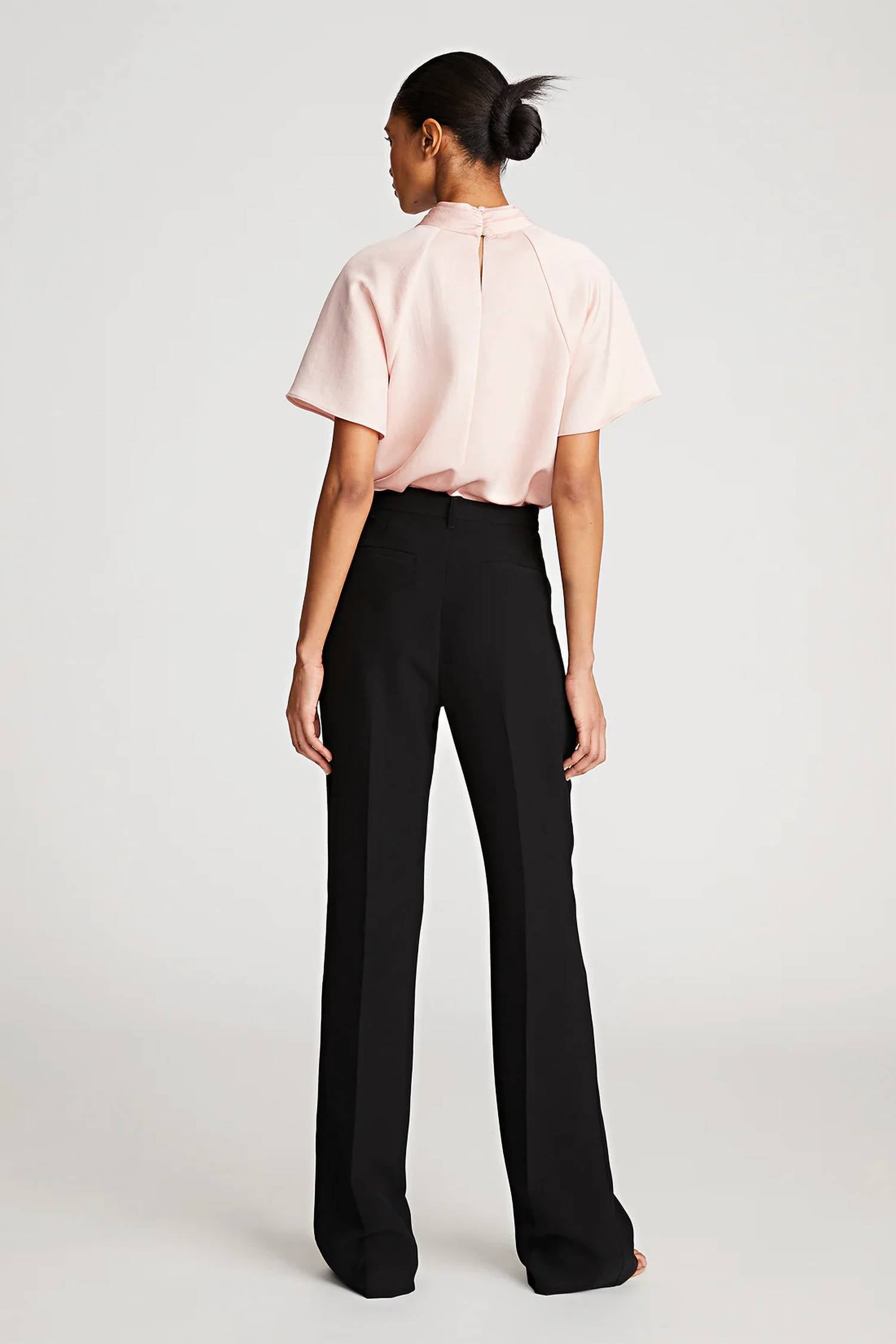 Nelia Top