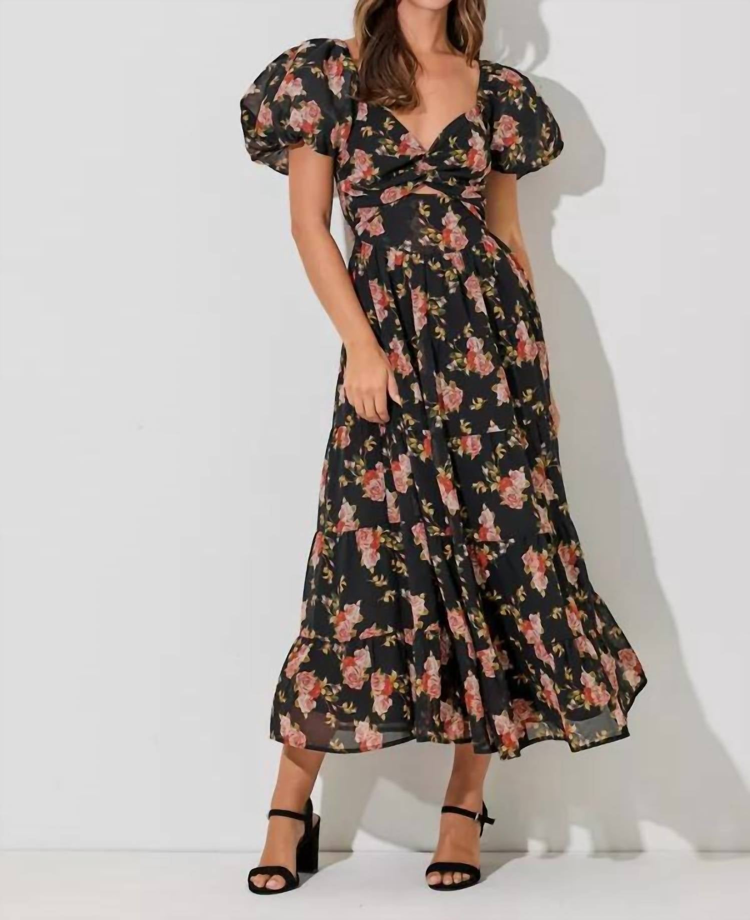 Baevely By Wellmade - Puff Sleeve Cutout Maxi Dress