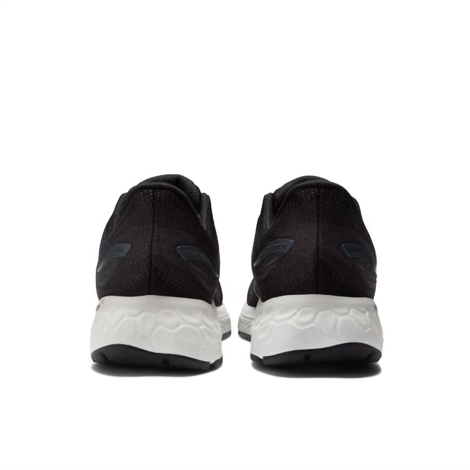 New Balance - Men's M880v12 Sneakers
