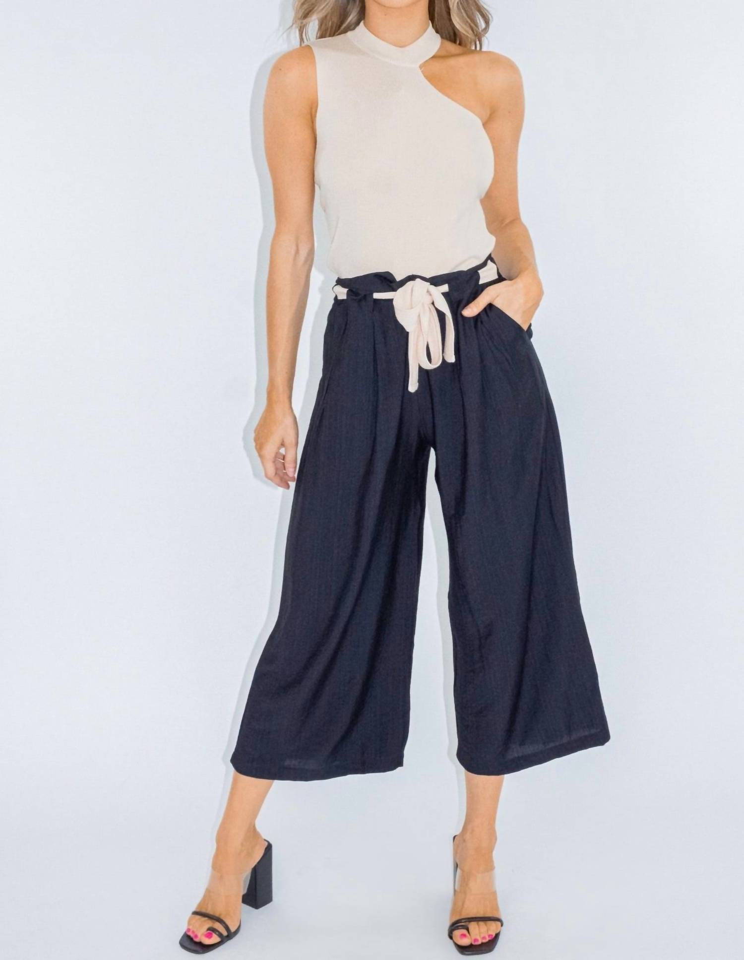 Lush - TIE BELT WIDE LEG PANTS