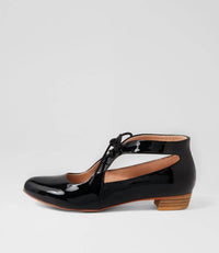 Django & Juliette Women's Ewing Ballet Sandal in black leather - women's sandal