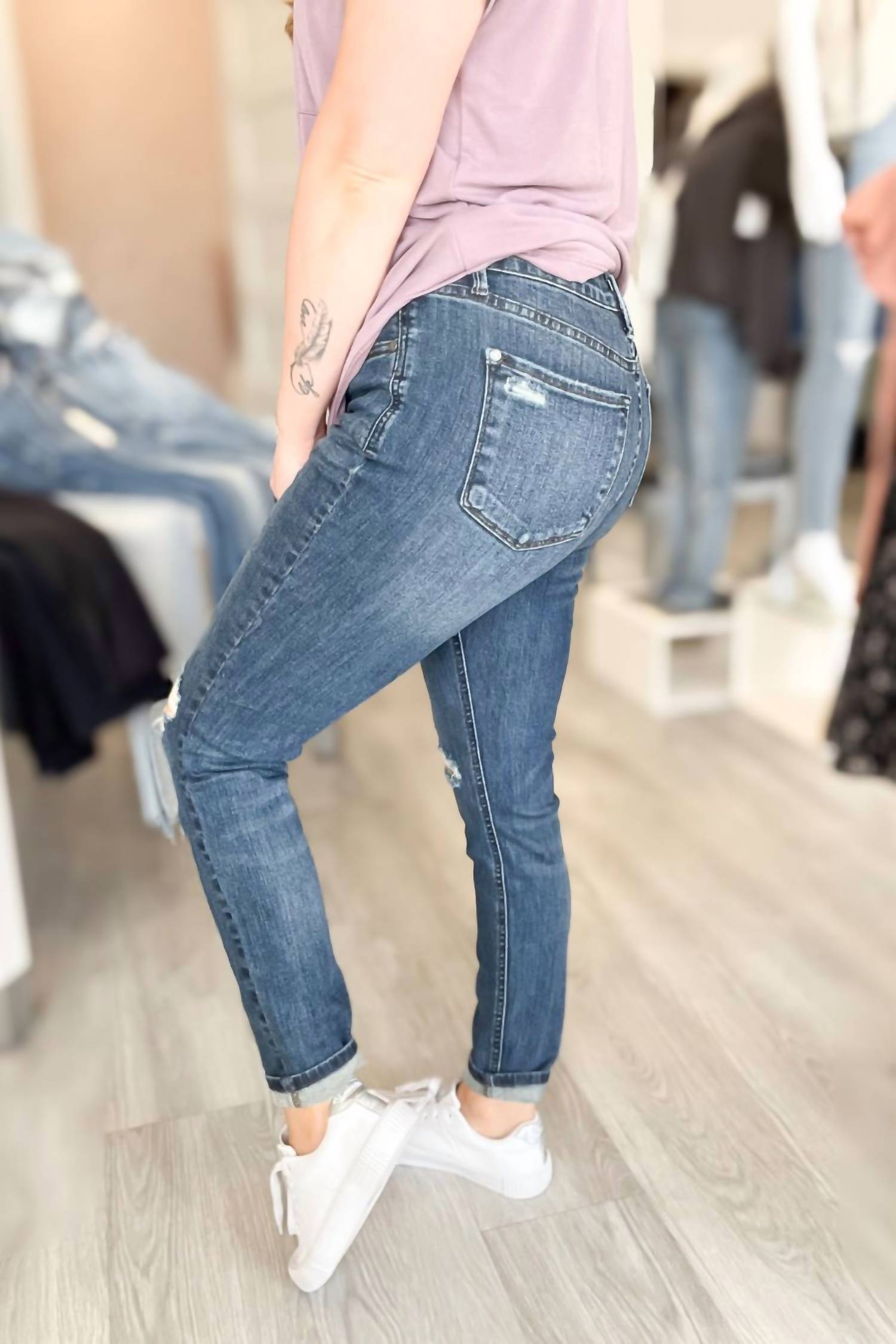Judy Blue - Mid Rise Tummy Control Distressed Skinny