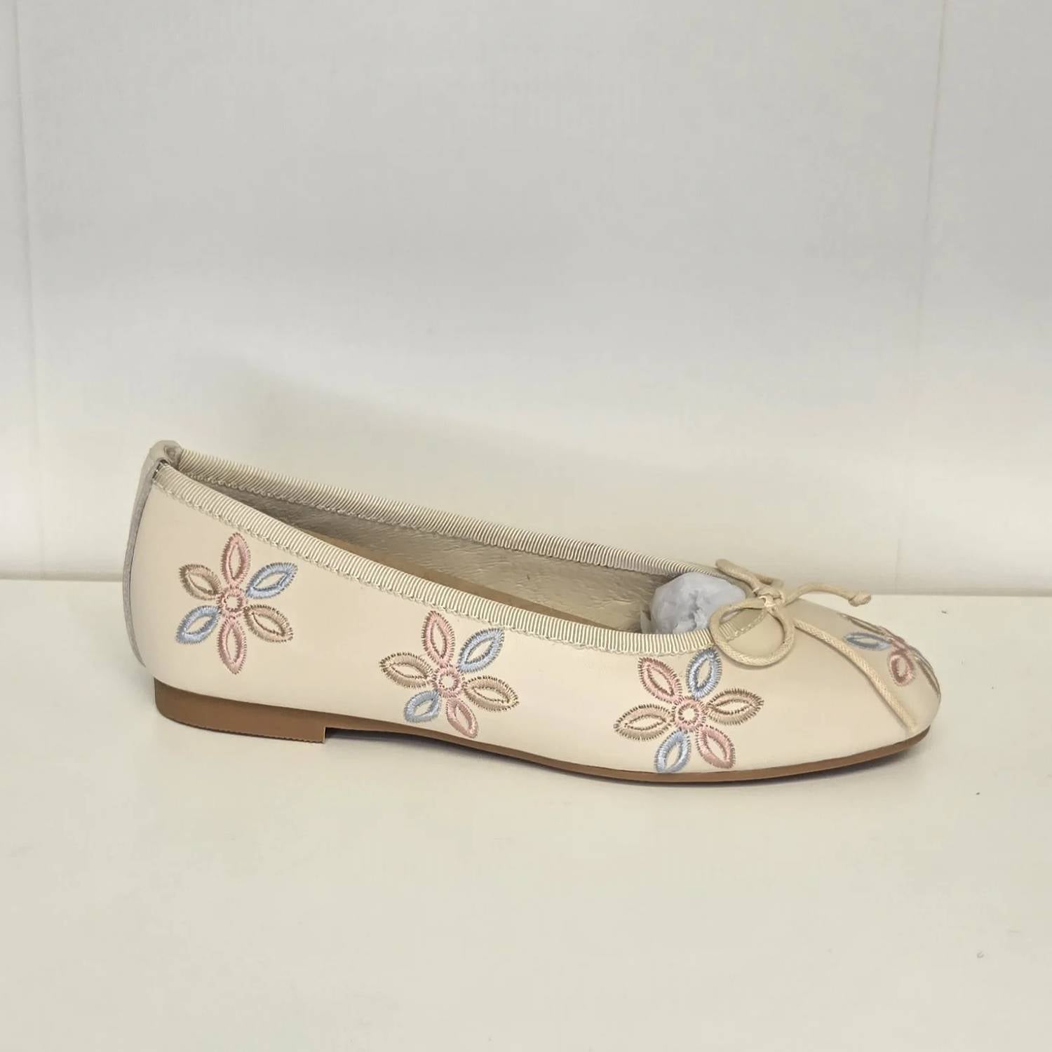 Boutaccelli - Women's Netiv Embroidery Flowers Slip On