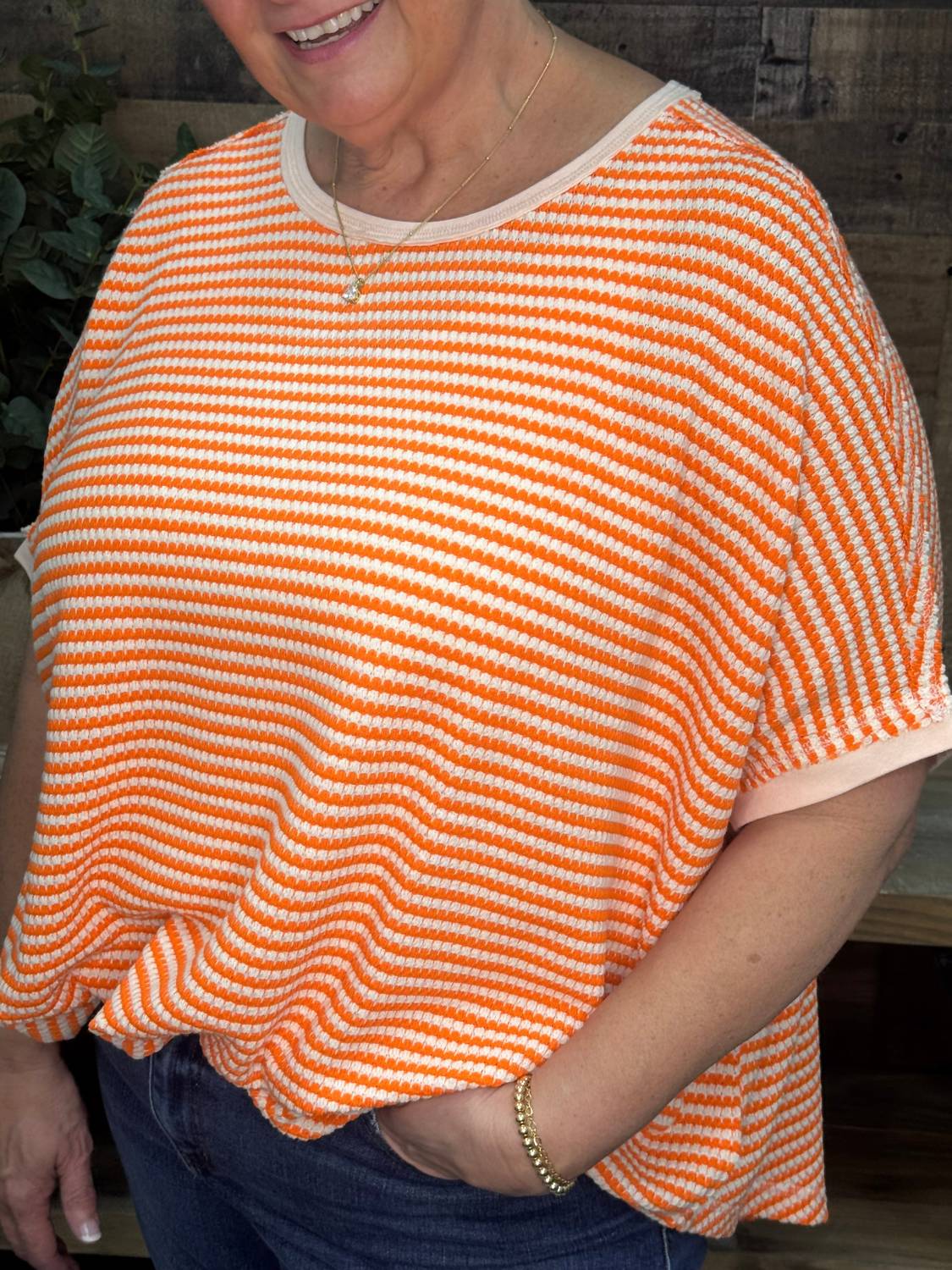 Easel - Stripe Short Sleeve Top