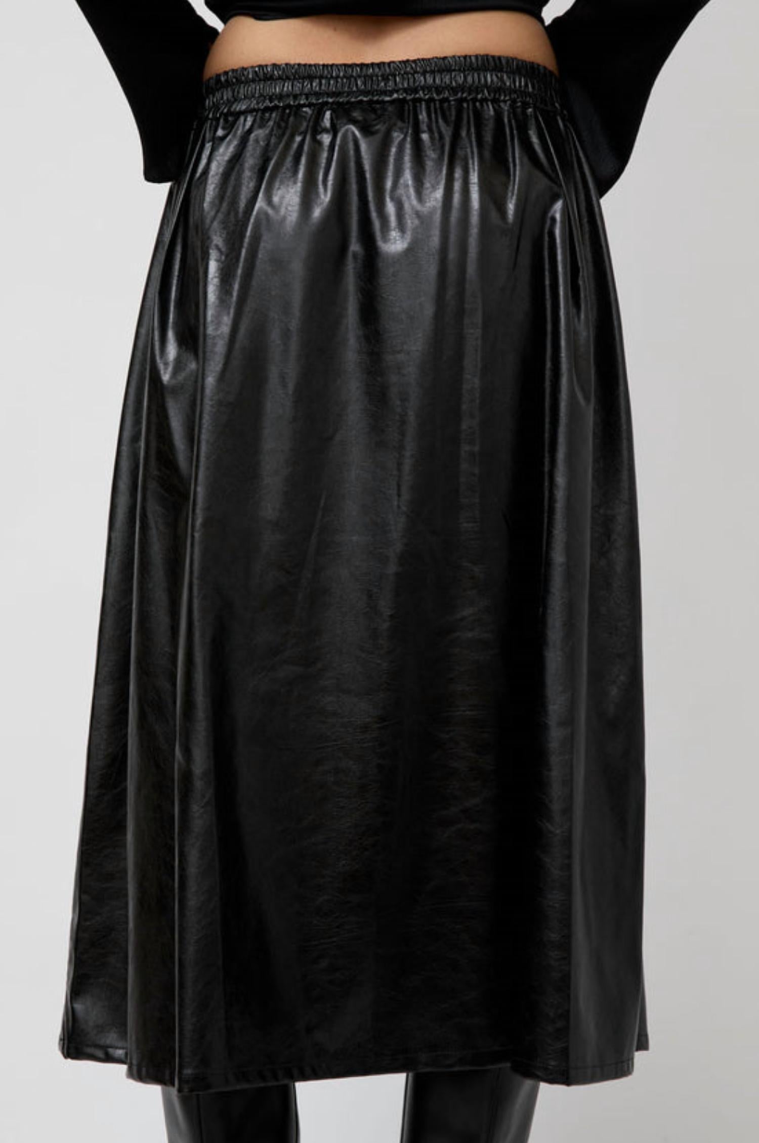 No. 6 Mel Midi Skirt in black - women's skirt - detail view