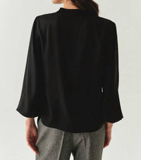 Exquise - Women's Joelle Long Sleeve High Neck Blouse