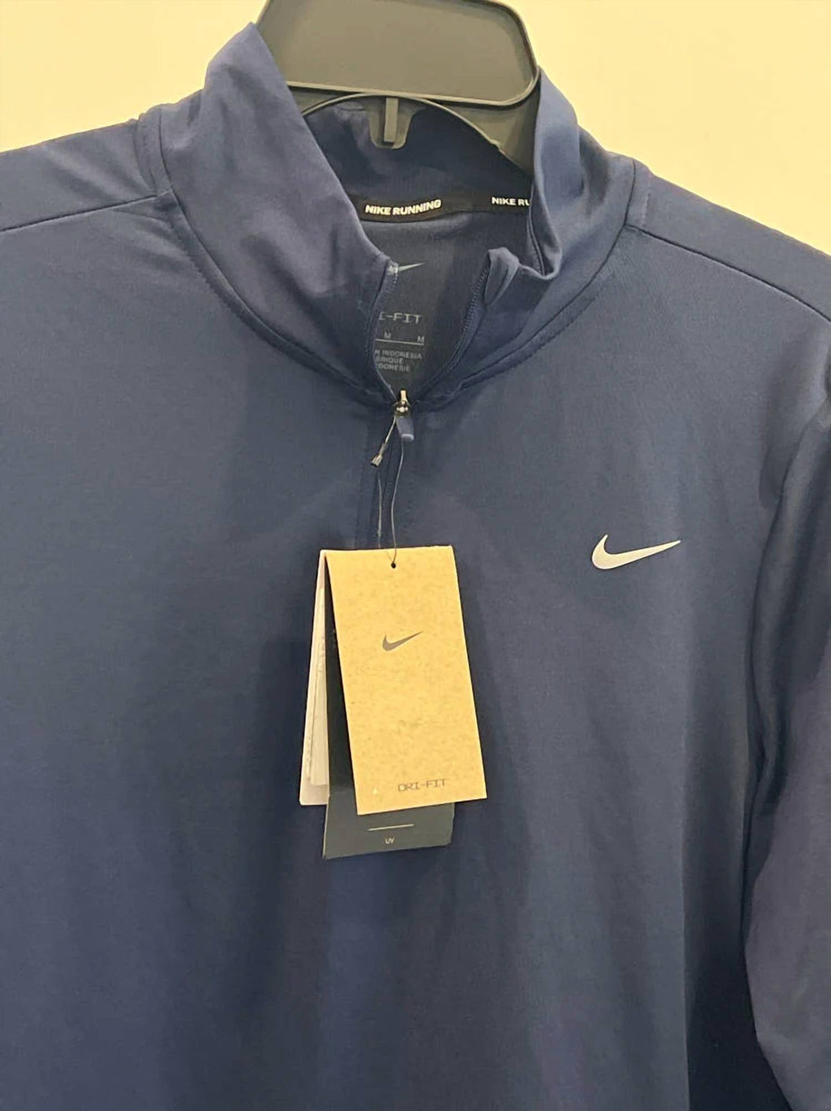 Nike - Men's Long Sleeve Swift Dri-fit Top