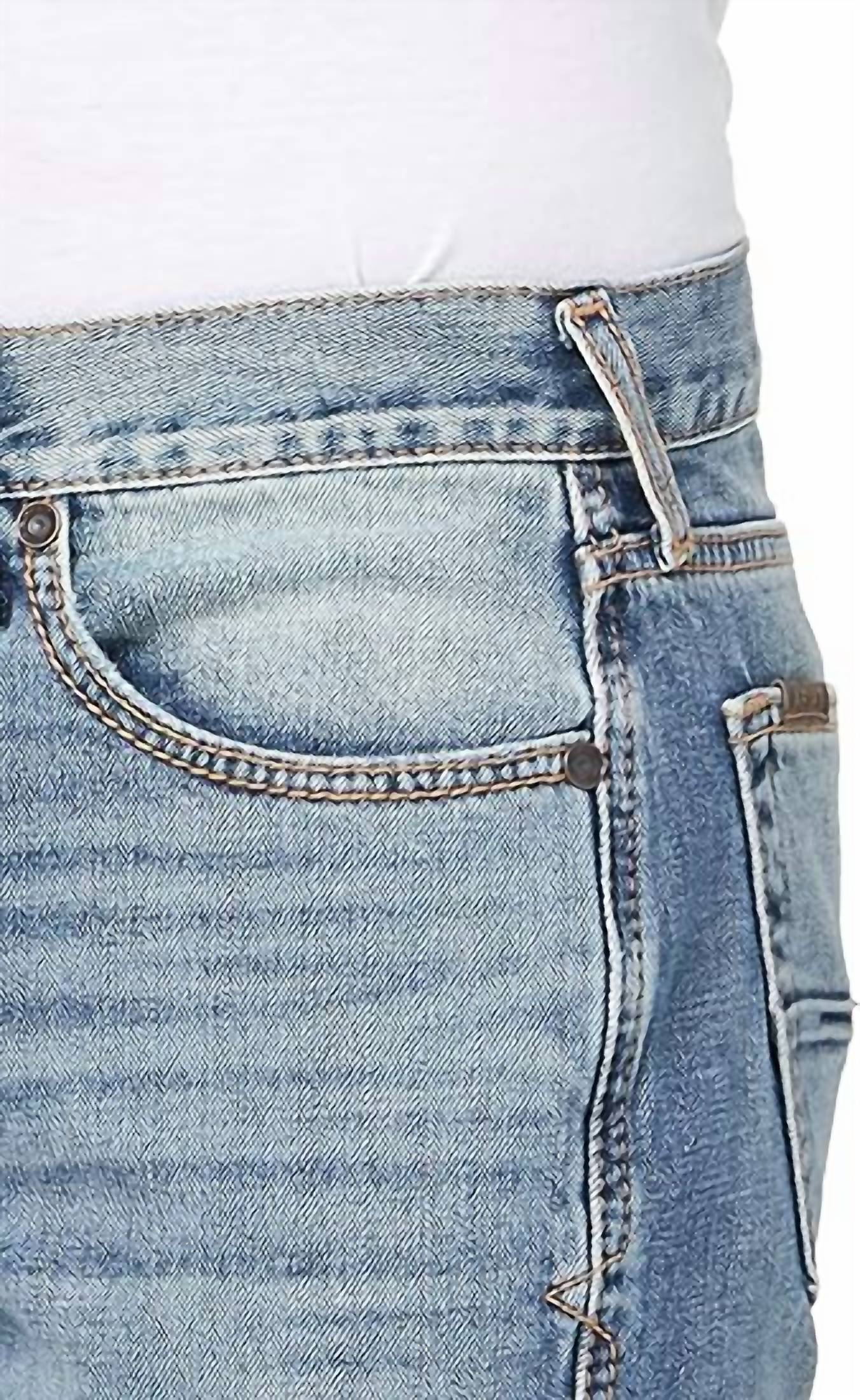Ariat - M7 Baltimore Slim Straight Jeans