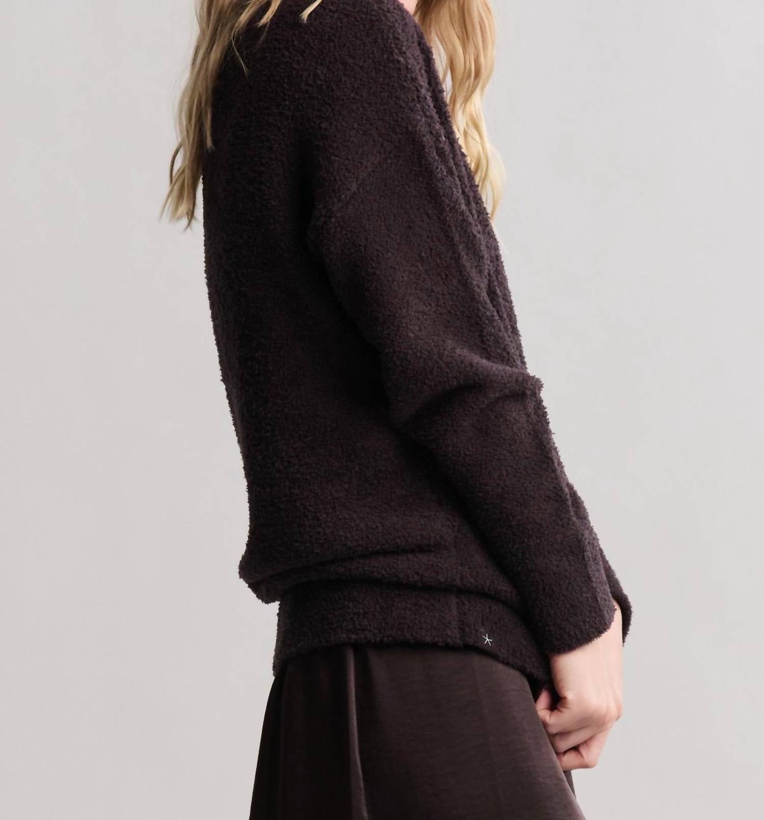 Barefoot Dreams - Cozy Chic V neck Pullover