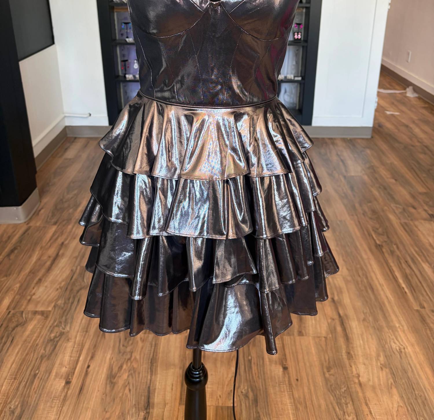 Sherri Hill - Women's Strapless Metallic Dress