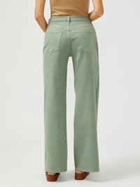 Silver Jeans Co - Highly Desirable Ultra Wide Leg Jean