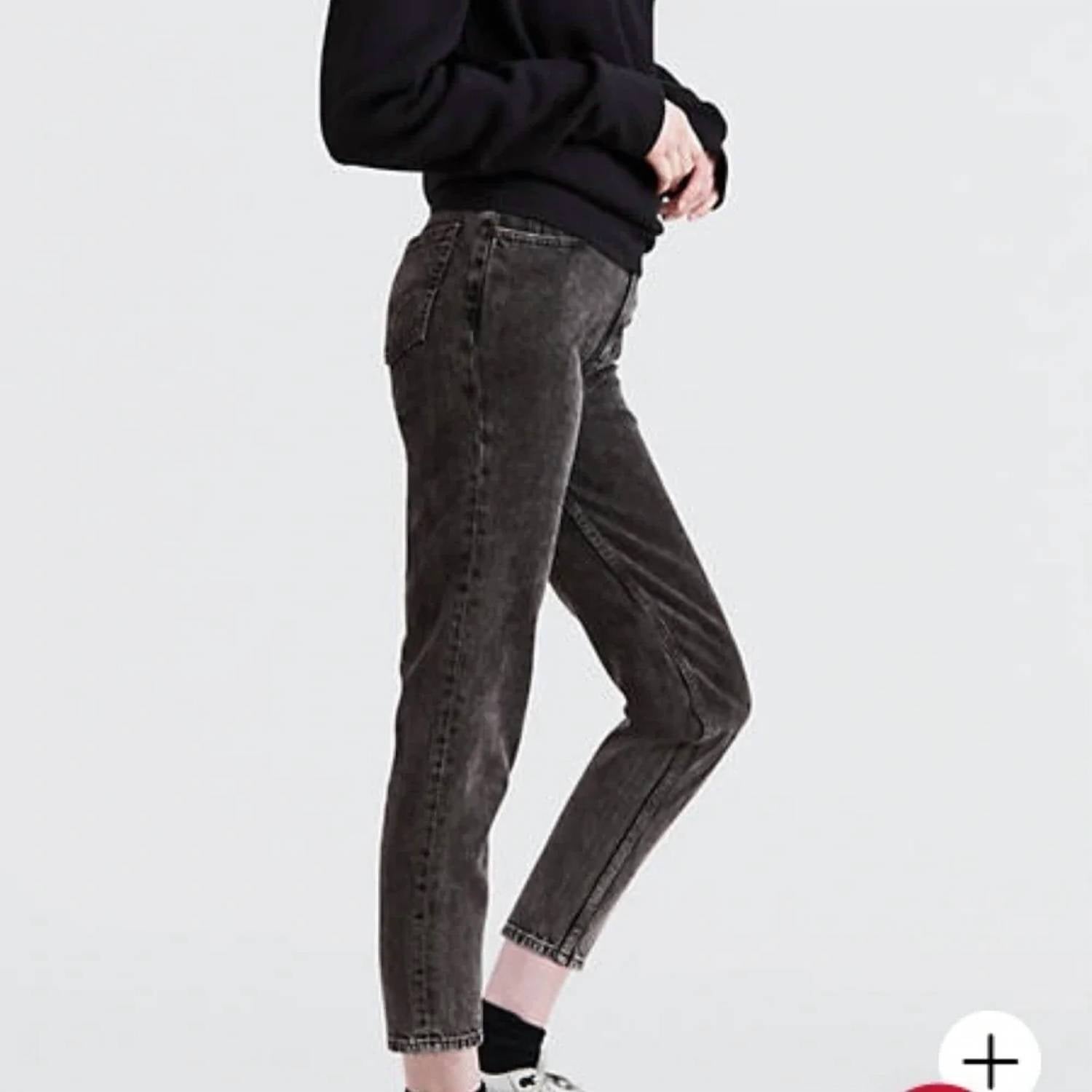 Levi'S - Women's Premium Mom Jeans