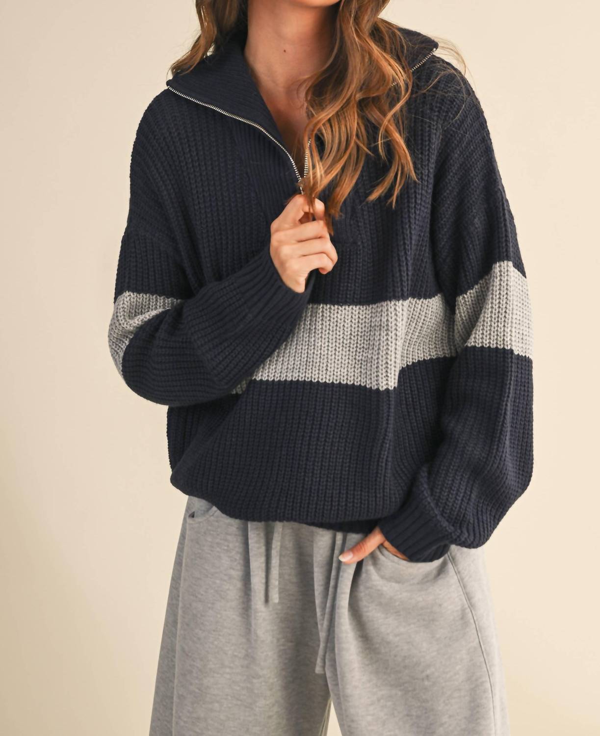 Klesis - Long Sleeve Contrast Stripe Half Zip Sweater Top