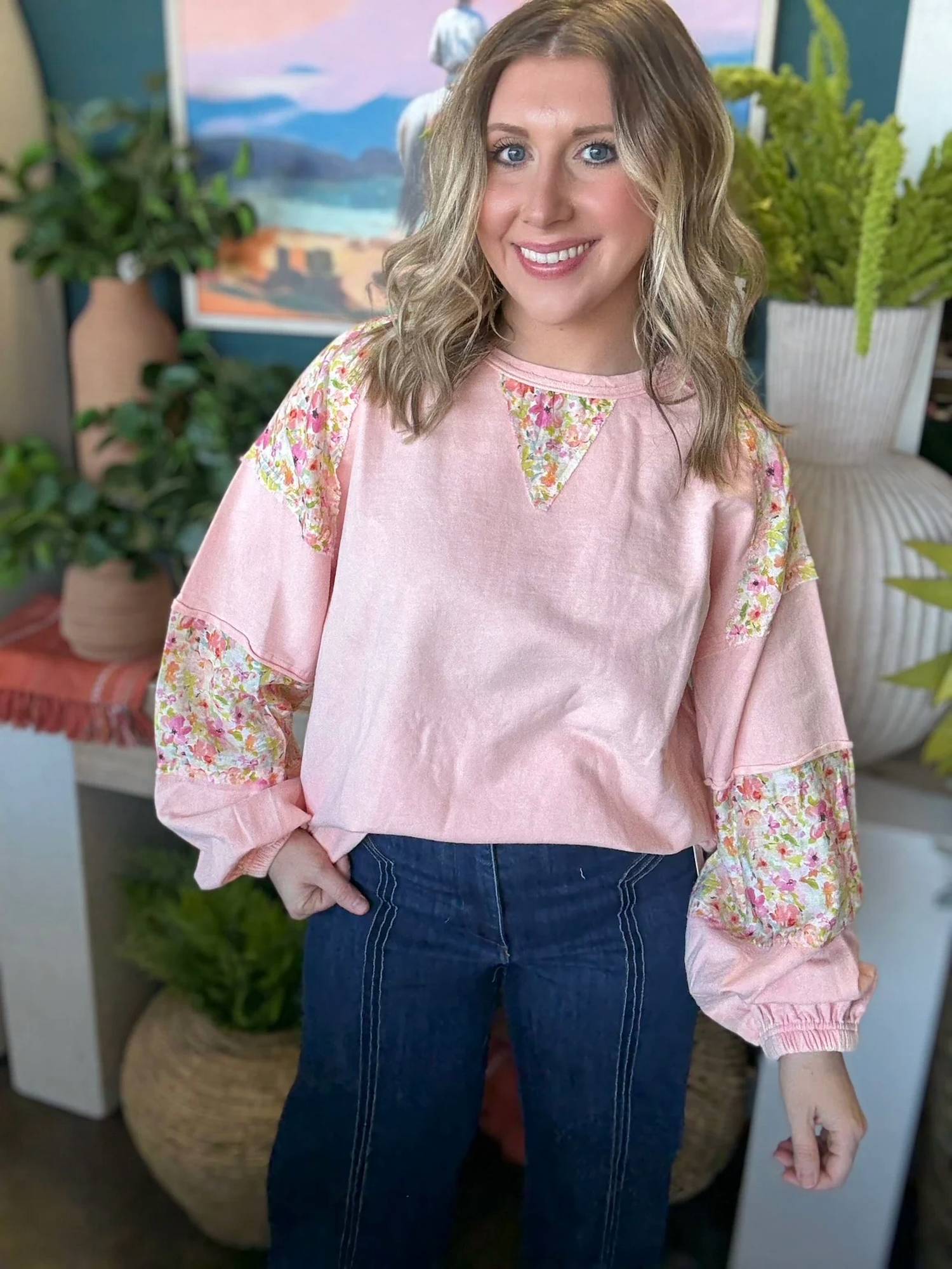 Sage+Fig - Floral Accent Pullover Top