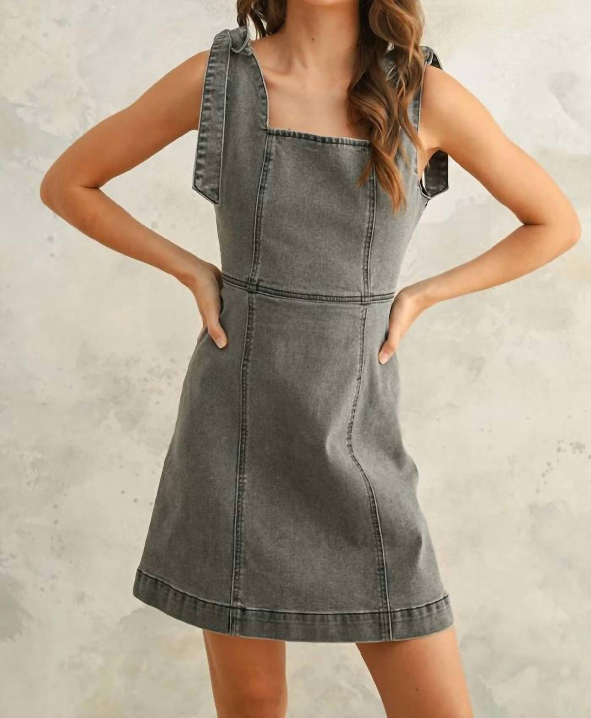 Miou Muse - Tie On Sleeve Mini Dress