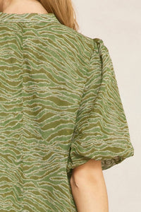 Entro - Bubble Sleeve V-Neck Top