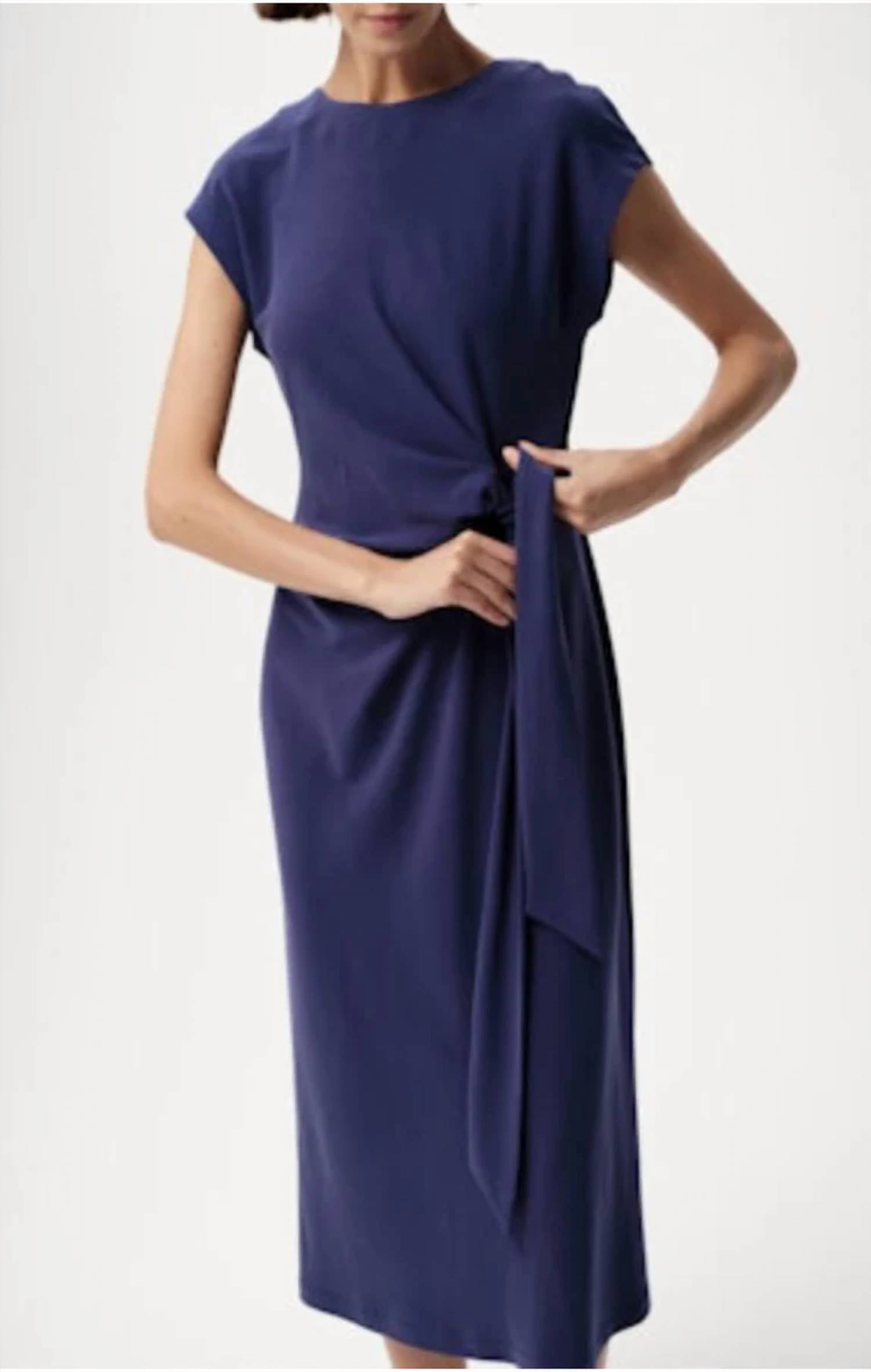 Exquise - Ferguson Midi Dress