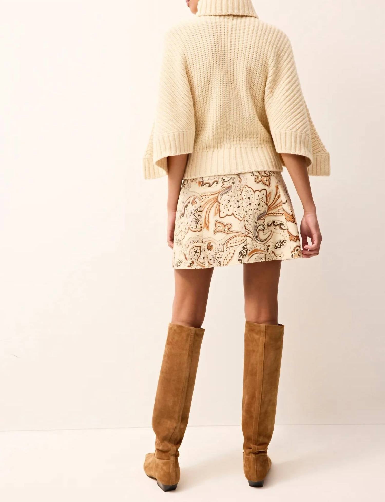 Marie Oliver - Annika Popover Sweater