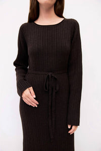Mod Ref - Terra Ribbed Knit Long Sleeve Maxi Dress