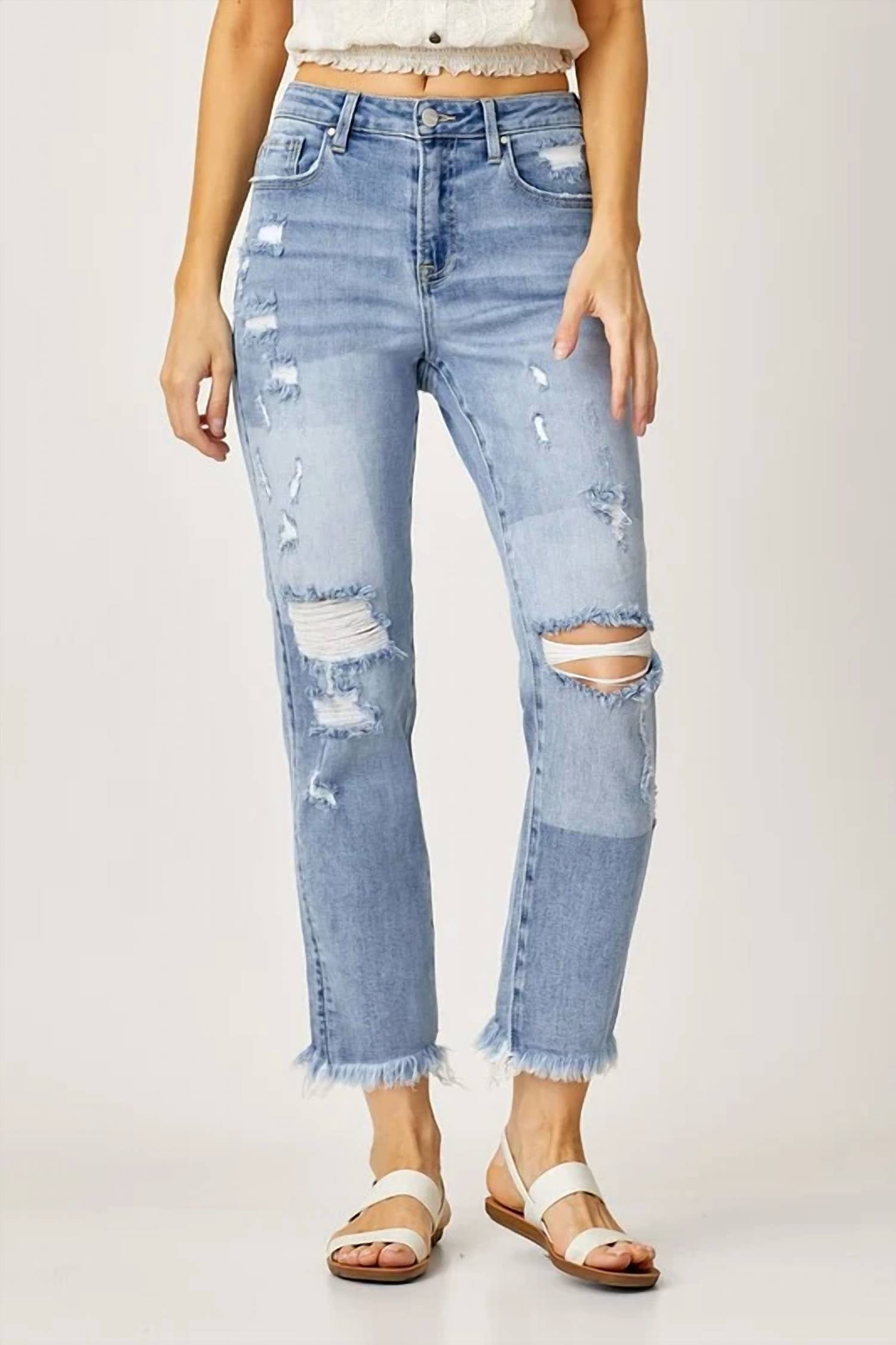 Risen - High Waist Straight Jeans