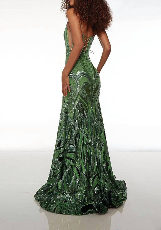 Alyce Paris - Plunging V-neck Mermaid Evening Dress